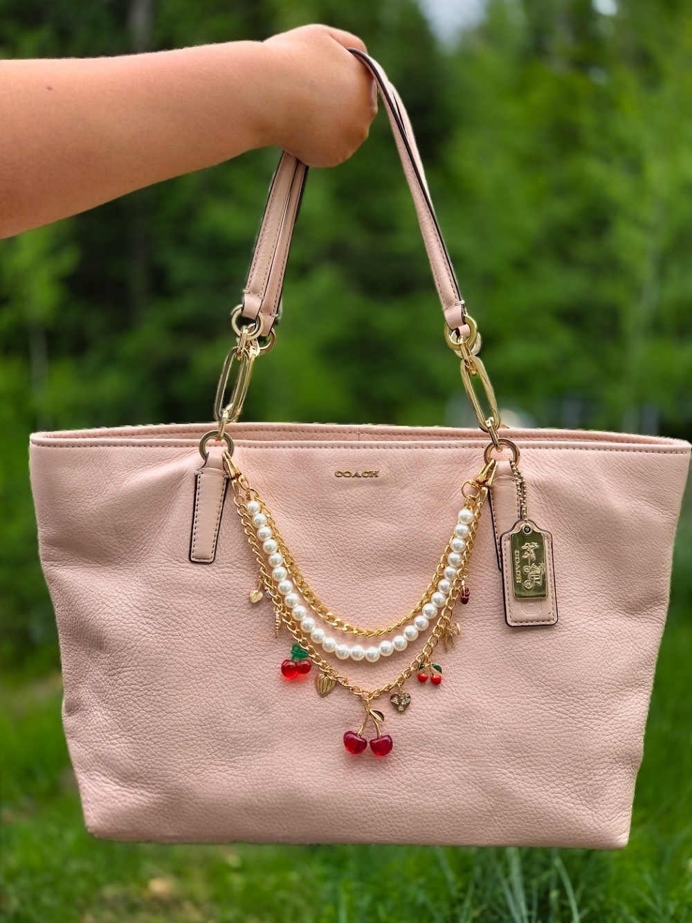 2013 COACH MADISON LEATHER EAST/WEST TOTE — STYLE 26769